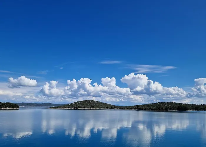 Hidden Pearl Luka (Dugi Otok)